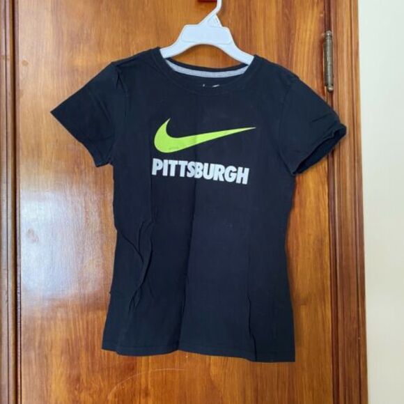 Pittsburgh Nike Tee Short Sleeve Slim Fit T-Shirt Black Neon Green Pennsylvania - Picture 1 of 5